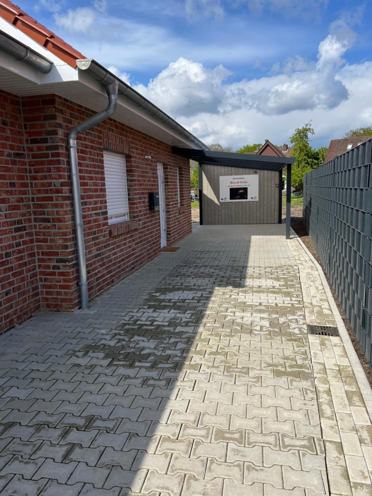 Ferienhaus "Royal Gala" Meppen Ebenerdig Carport Terrasse Neubau Netflix Free Wifi 2 Schlafzimmer Kueche Gaestewc Villa Exterior photo